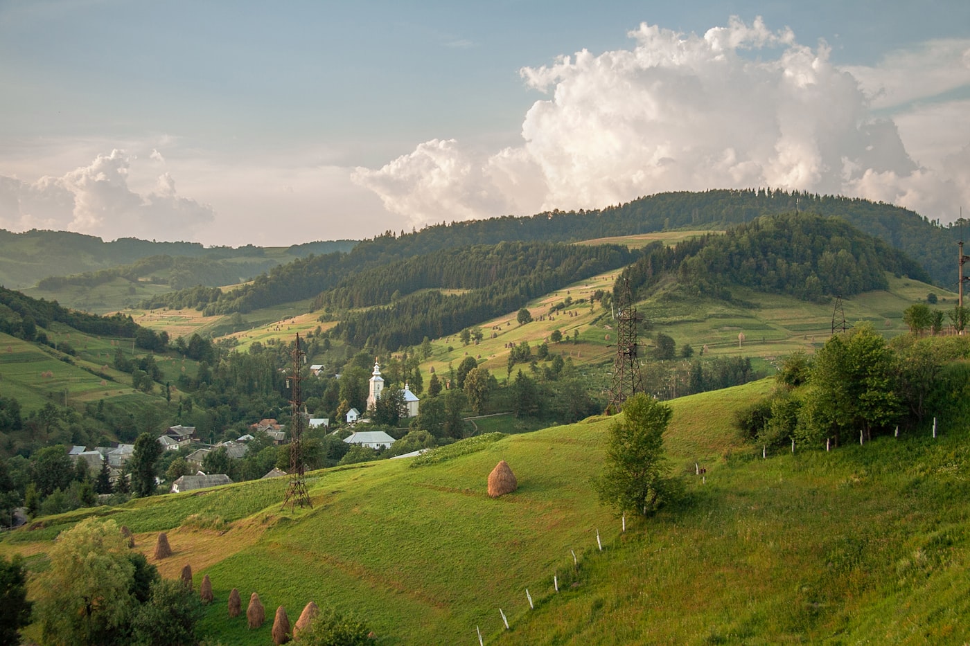 Dorf in den Karpaten