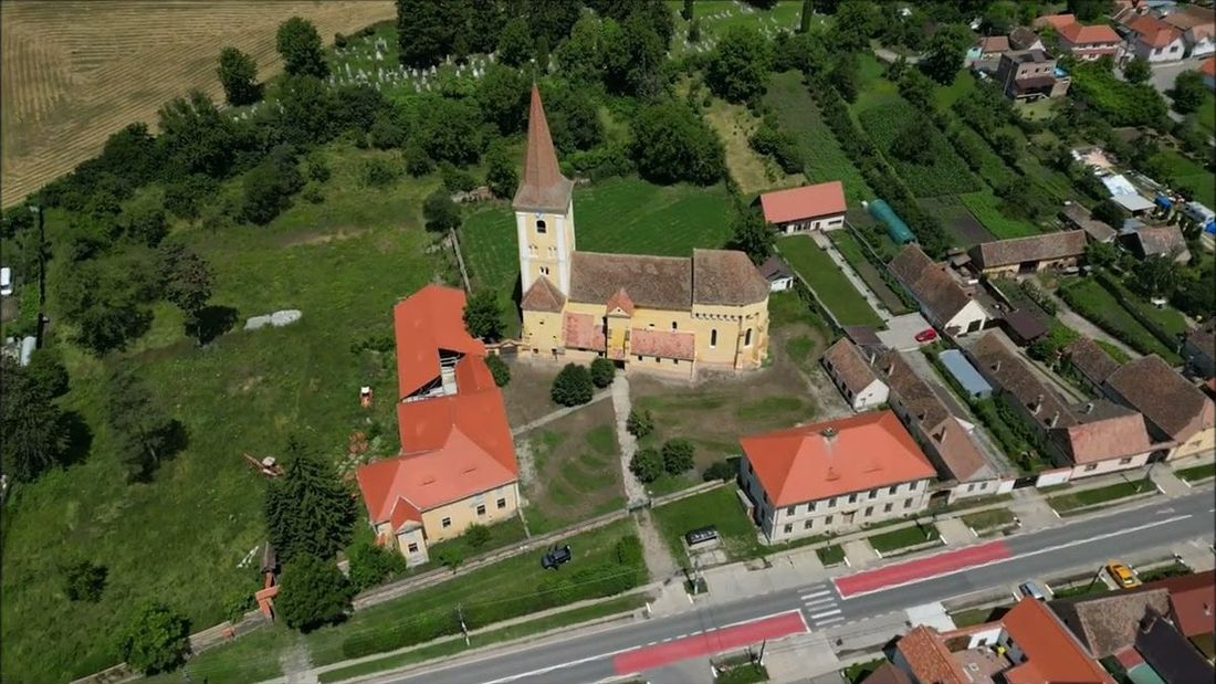 Biserica fortificată din Șura Mare – Șura Mare / Groß-Scheuern